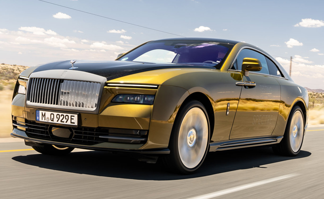 Rolls-Royce_20Spectre_2023_20.jpg 34