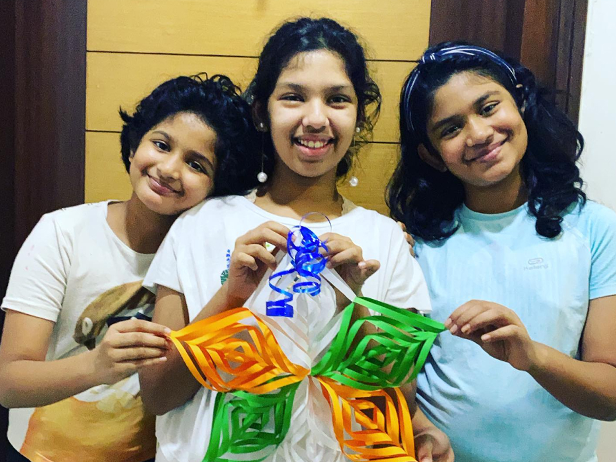 sushmitha-daughters.jpg 10