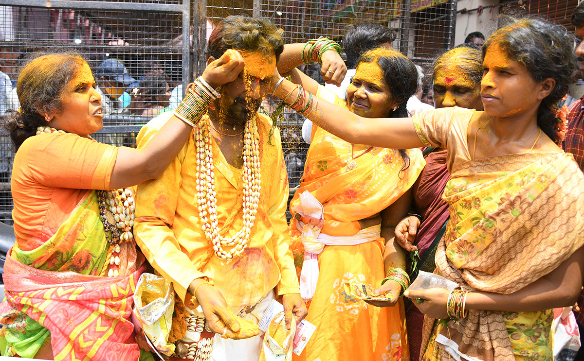 Balkampet-Yellamma-Kalyanotsavam-Hyderabad-_2014.jpg 14