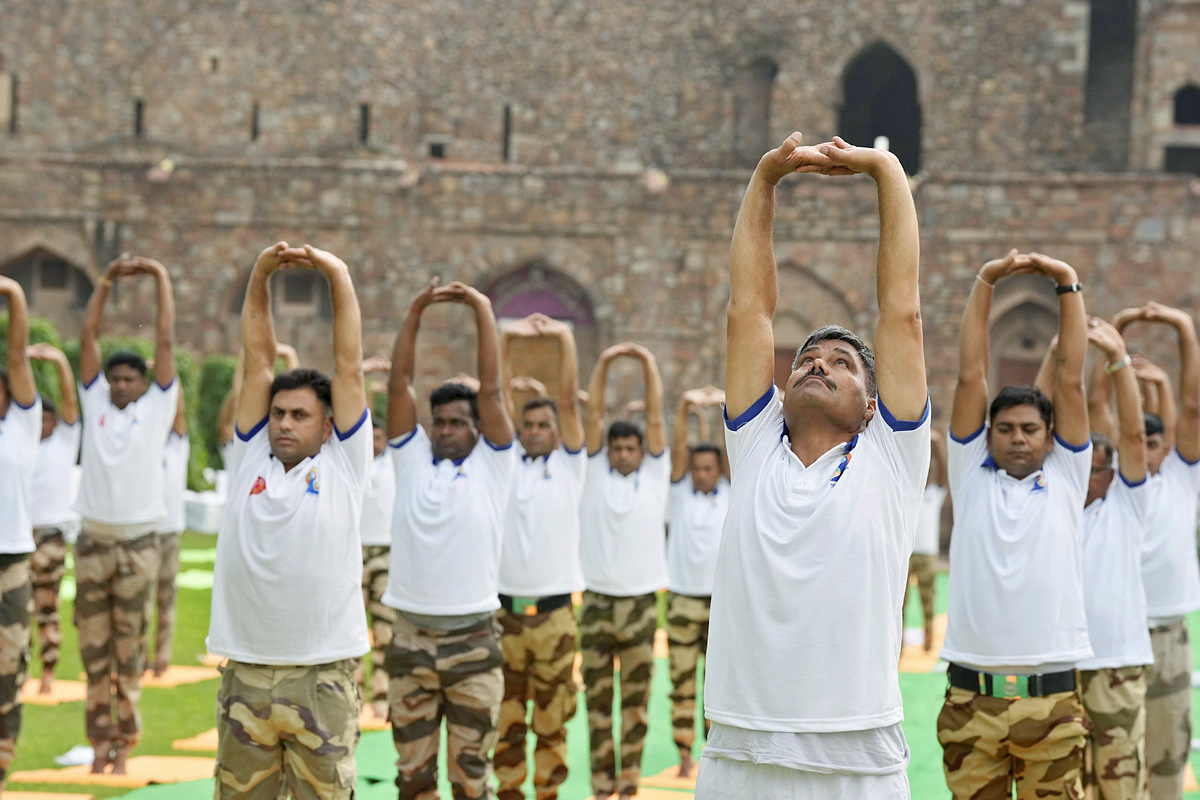international-yoga-day-celebrations-2023-10.jpg 10