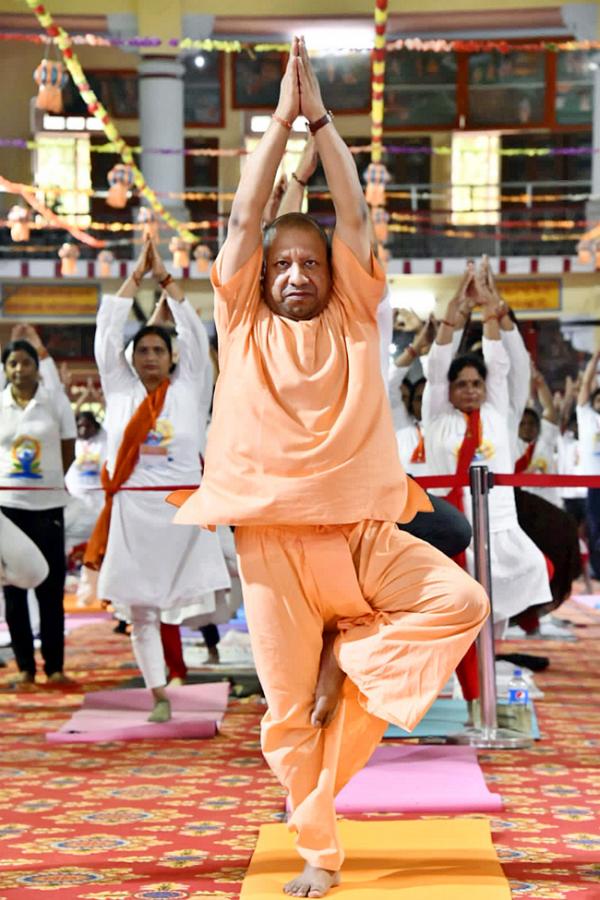 international-yoga-day-celebrations-2023-16.jpg 16