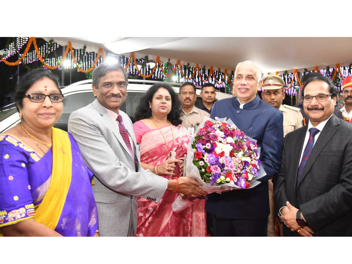 Andhra_20pradesh_20Govt_20Honored_20Supreme_20Court_20Judge_20Justice_20Prashant_20Kumar_20Mishra_20Photos_11.jpg 11