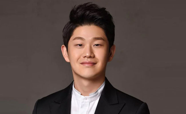 Choi-Sung-Bong.jpg