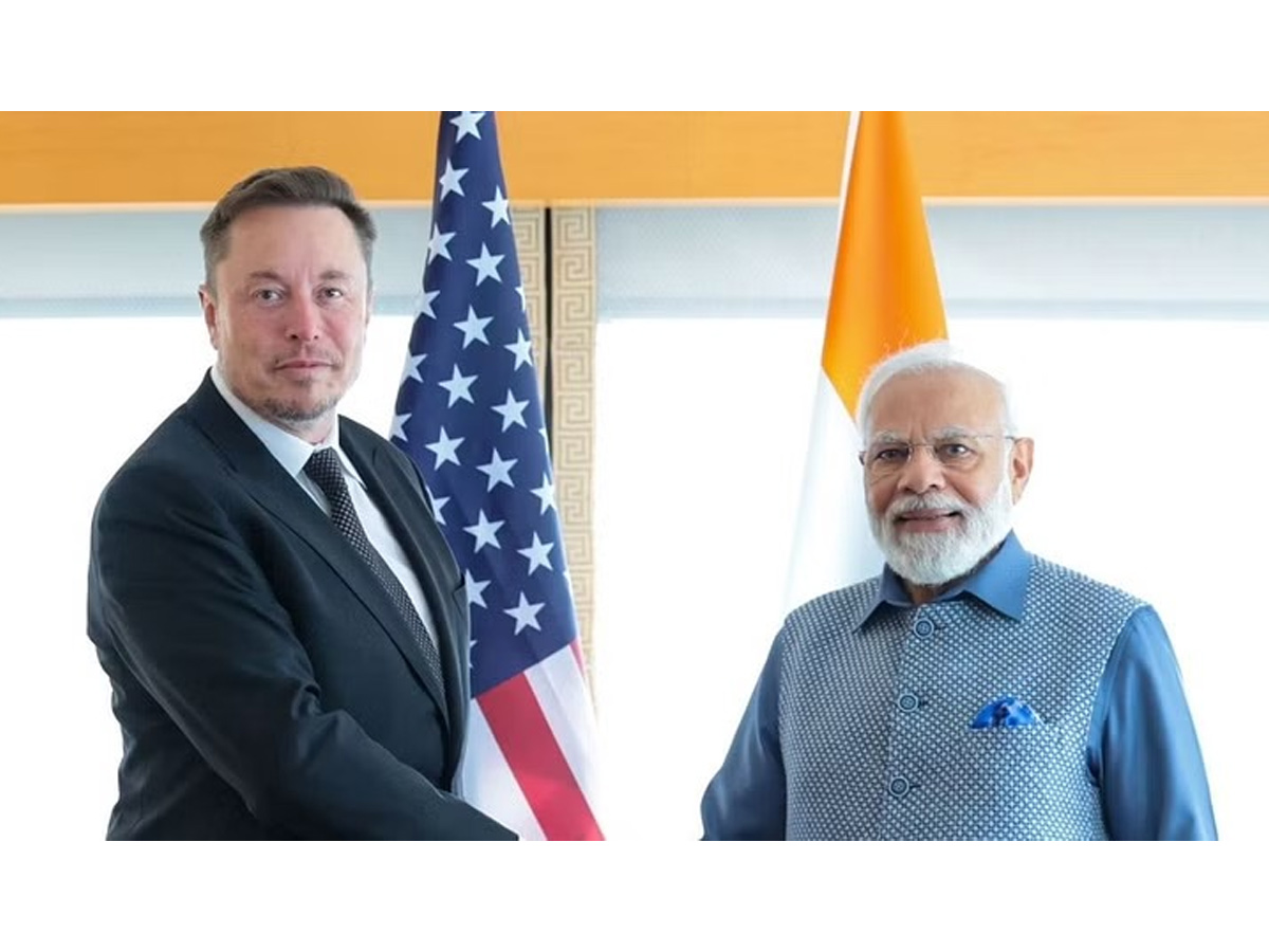 Tesla_20CEO_20and_20world_20richest_20person_20elon_20musk_20with_20world_20leaders_20Photos_3.jpg 4
