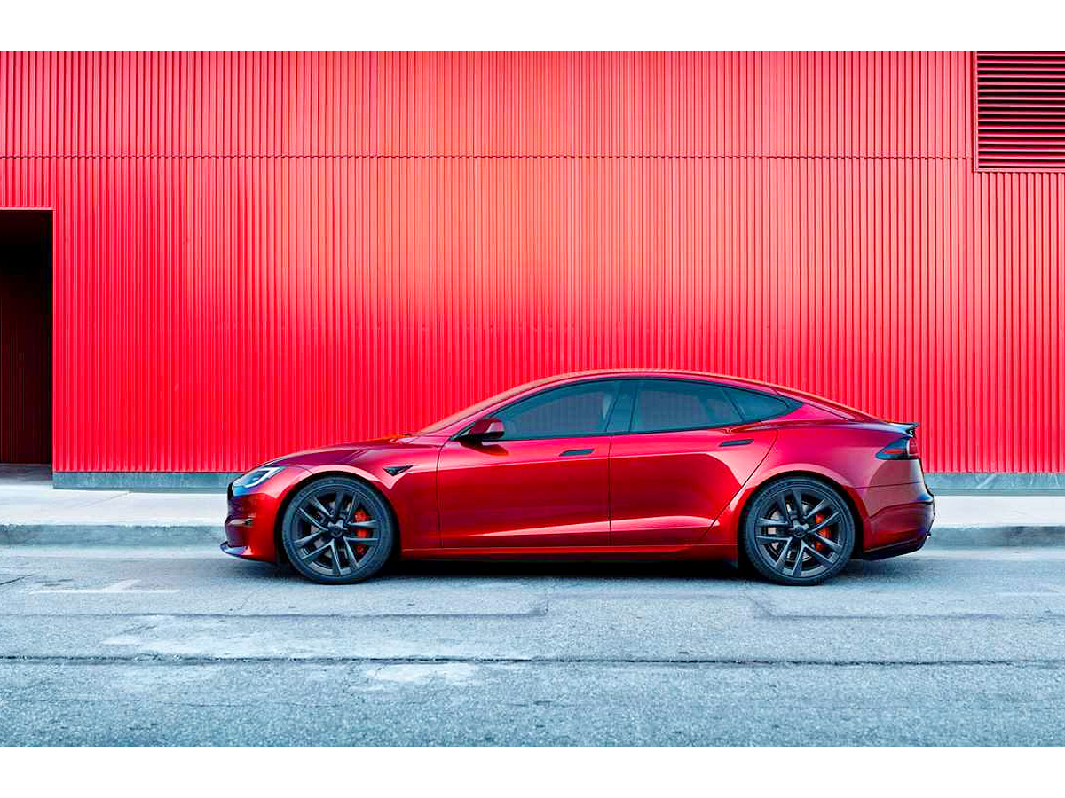 Tesla_20Model_20Cars_20Photos_7.jpg 8
