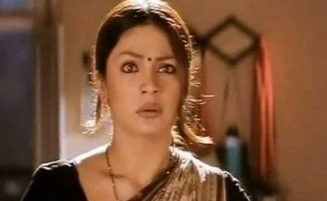 POOJA-BHAT.jpg