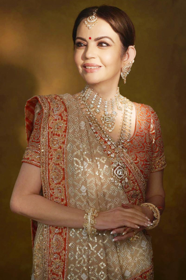 nita-ambani-06.jpg 9