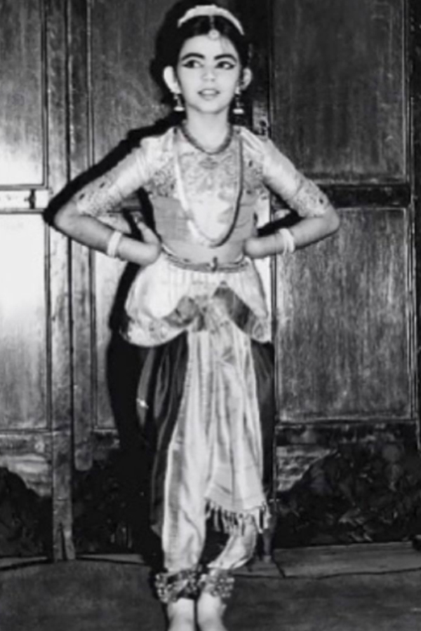 nita-ambani-25.jpg 4