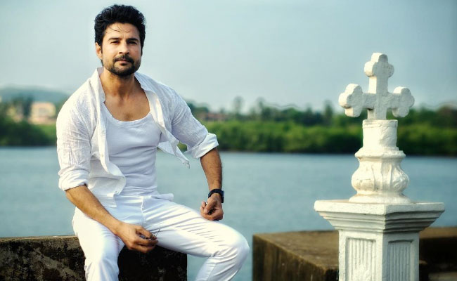 rajeev-khandewal1.jpg