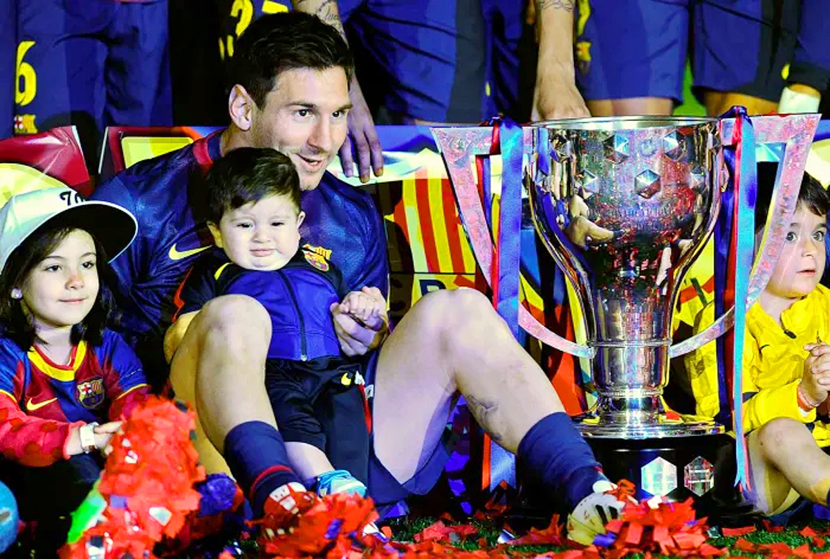 Lionel-Messi-Birthday-Messi-Rarest-Goals-Rare-Moments-Photos-7.jpg 12