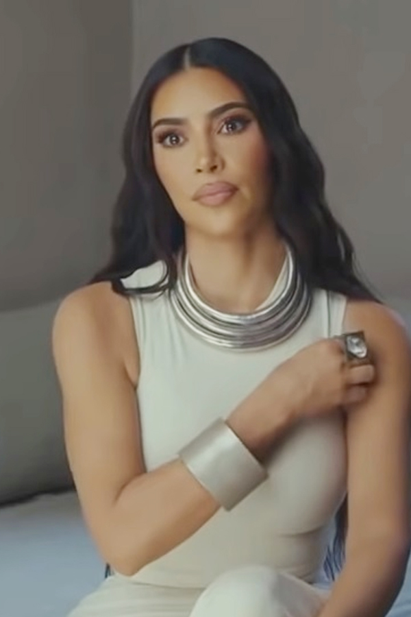 06_Kim_20Kardashian.jpg 7