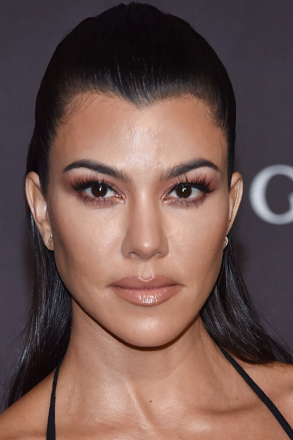 17_Kourtney_20Kardashian.jpg 18