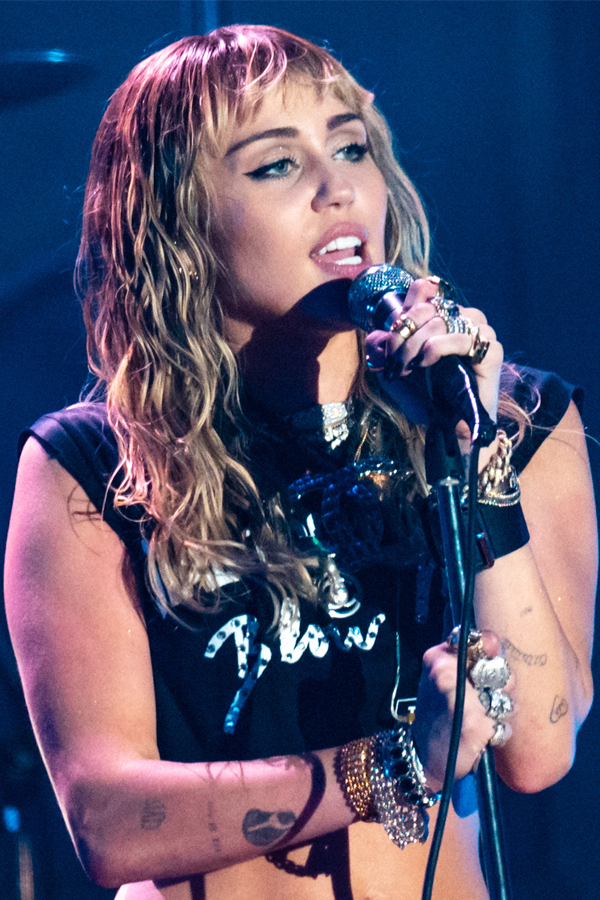 19_Miley_20Cyrus.jpg 20