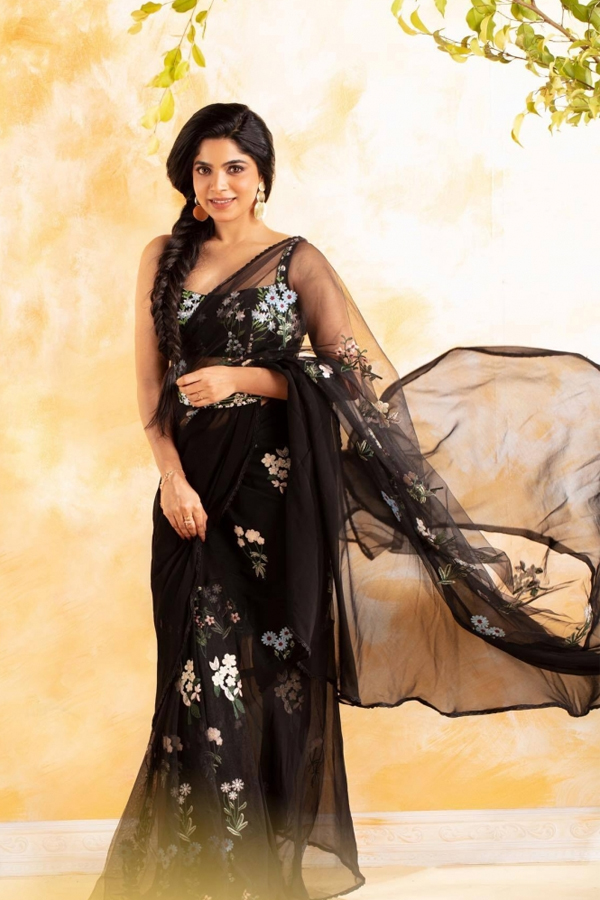 divya-bharathi-11.jpg 7