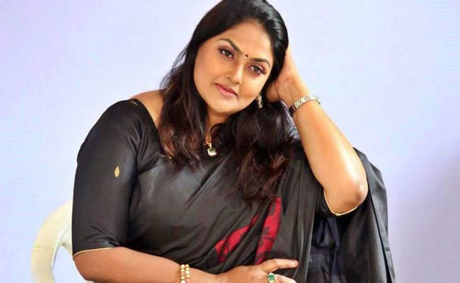 nirosha.jpg
