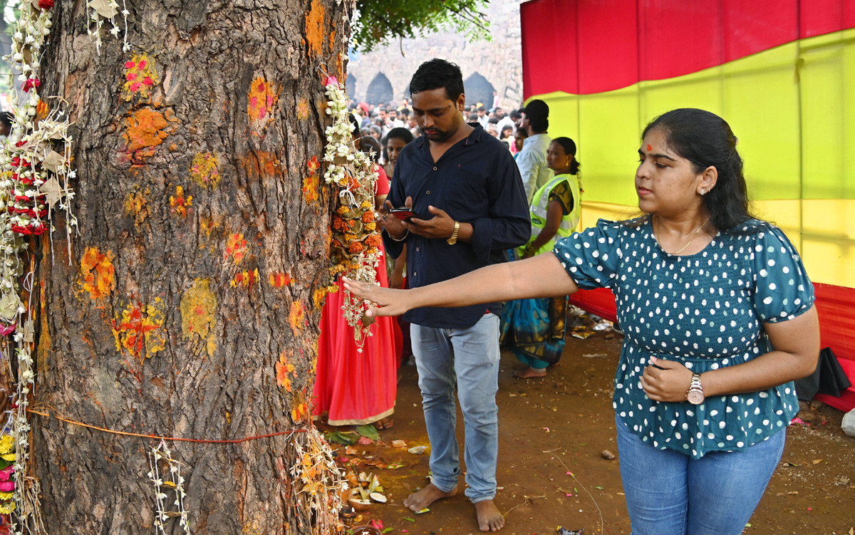 Golconda_20Bonalu_202023_20Pics-11.jpg 10
