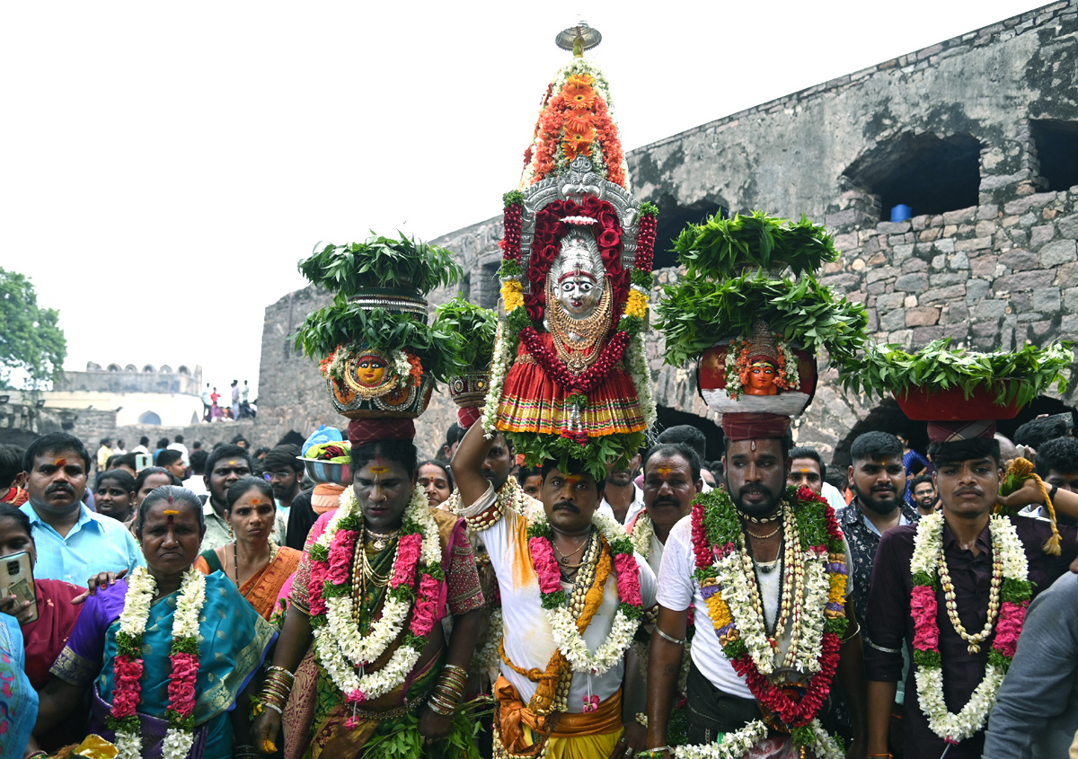 Golconda_20Bonalu_202023_20Pics-2.jpg 2