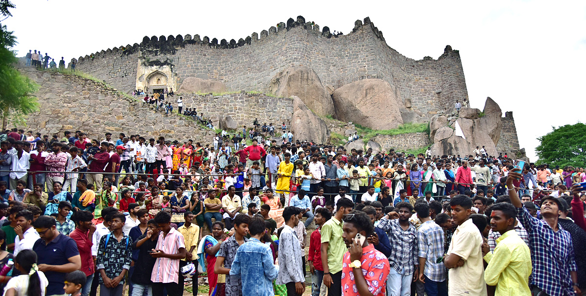 Golconda_20Bonalu_202023_20Pics-26.jpg 24