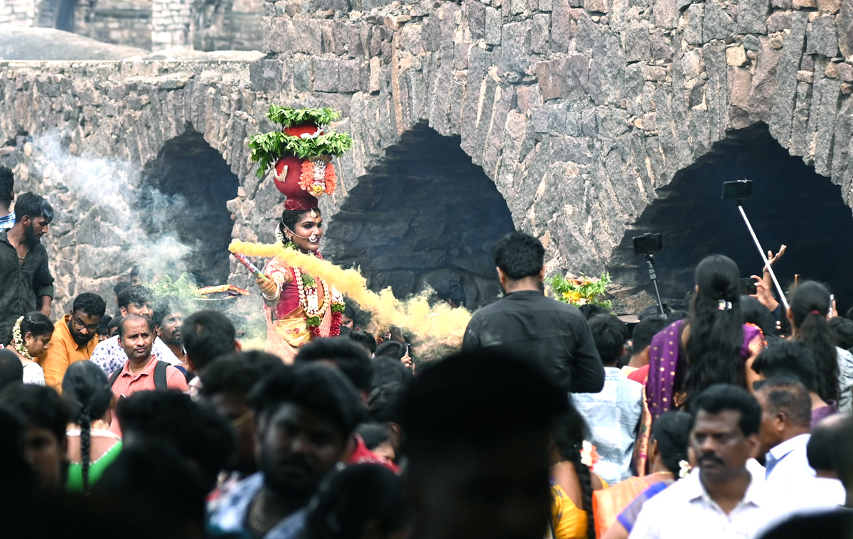 Golconda_20Bonalu_202023_20Pics-6.jpg 5