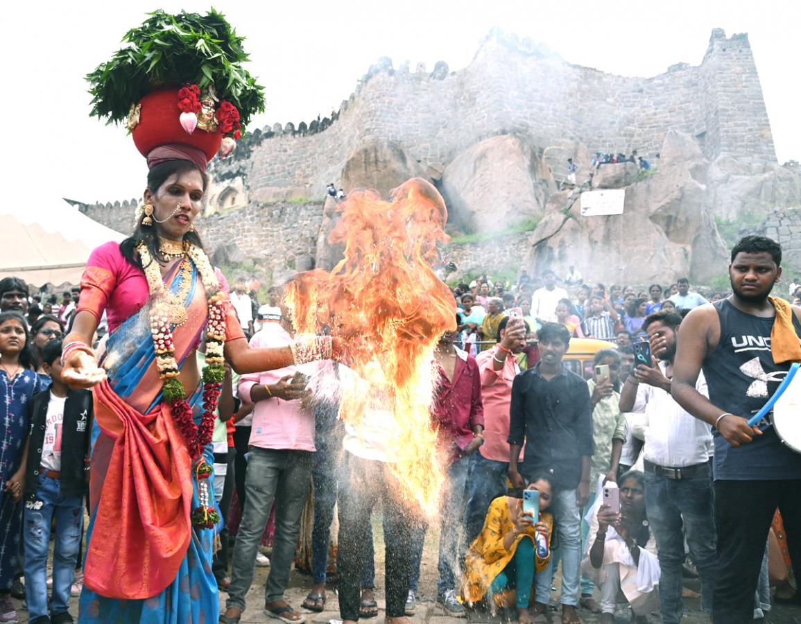 Golconda_20Bonalu_202023_20Pics-7.jpg 6