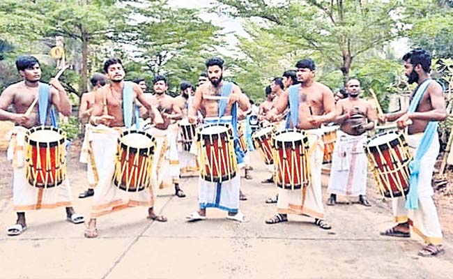 melam.jpg