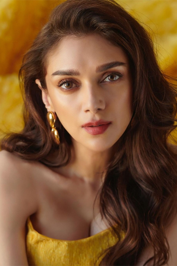 aditi-rao-hydari-photos-09.jpg 9