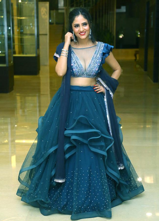 Actress_20Sania_20Thakur_20PhotoShot-4.jpg 4