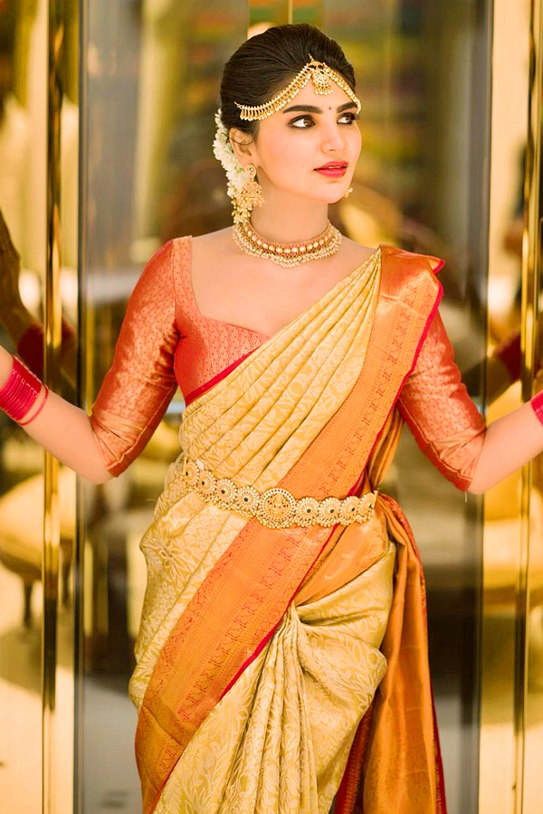 Jabardast_20Varsha_20Bridal_20looks_20Photos_6.jpg 7