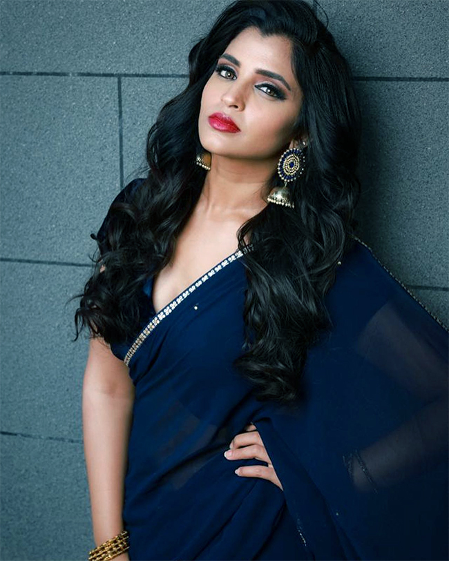 Telugu_20Anchor_20Shyamala_20Saree_20Stills-24.jpg 23