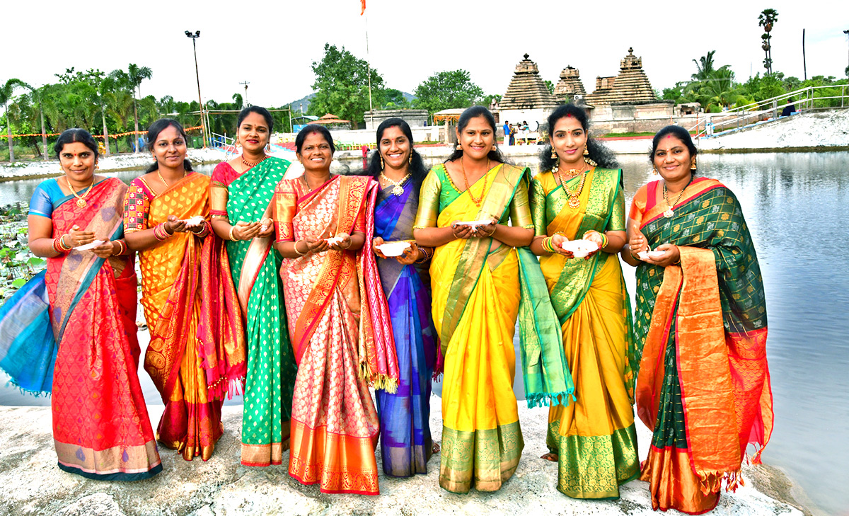Toli_20Ekadashi_202023-16.jpg 16