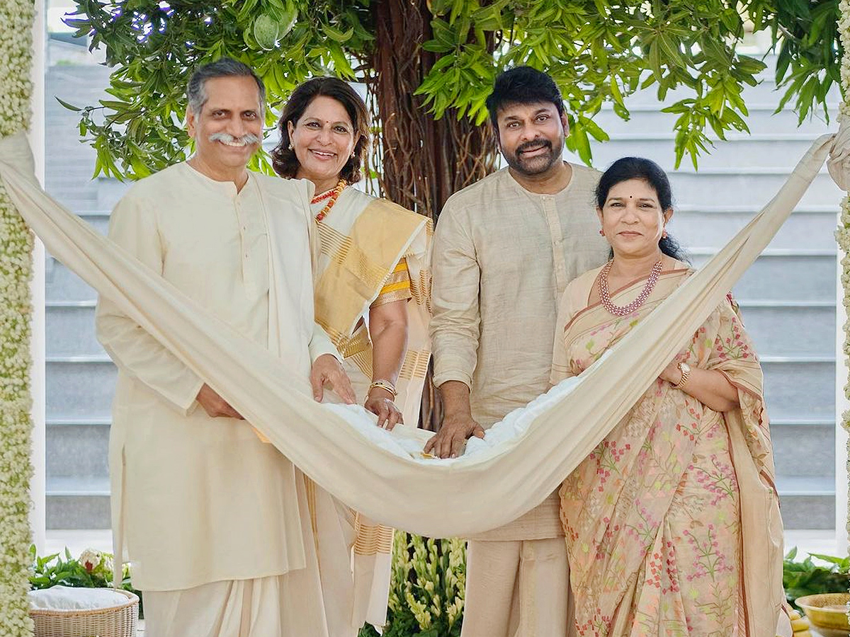 Ram_20Charan_20And_20Upasana_20Konidela_20Name_20Their_20Daughter_20In_20Grand_20Ceremony_20Photos_2.jpg 3