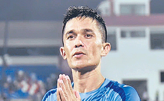 sunil-chethri.gif