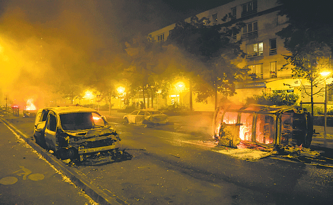 300620230922-FRANCE-POLICE-.gif