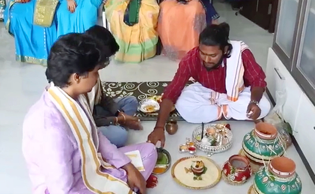 Jabardasth_20Kevvu_20Karthik_20Marriage_20Photos_6.jpg 7