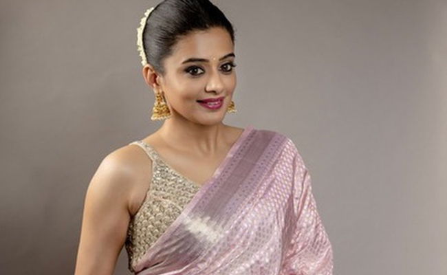 priyamani.jpg