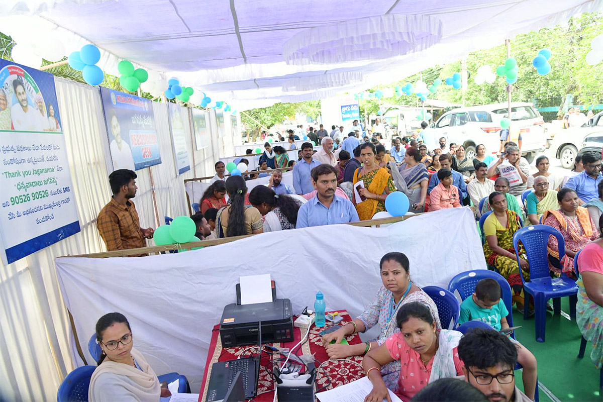 AP_20CM_20YS_20Jagan_20Launches_20Jagananna_20Suraksha_20Pics-20.jpg 20