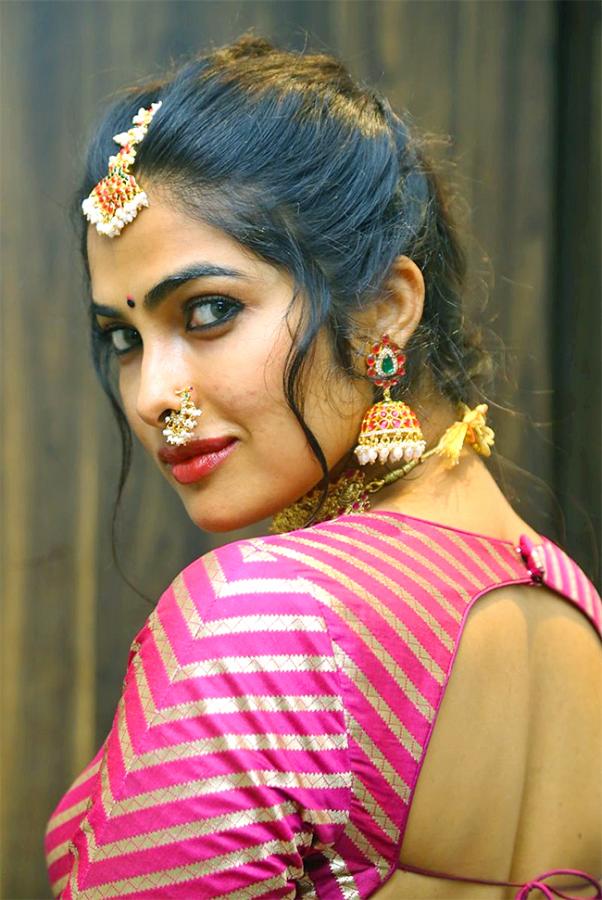 Divi_20Vadthya_20Latest_20Images-25.jpg 24
