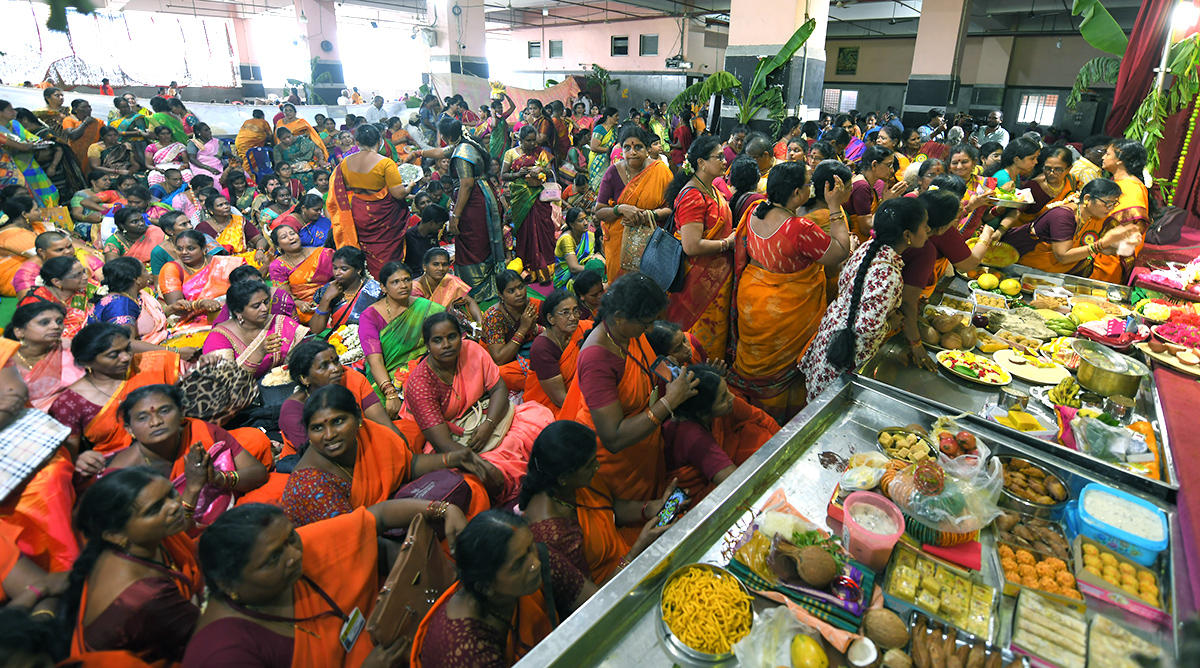 Shakambari_20Utsavalu_20Started_20in_20Vijayawada-13.jpg 13