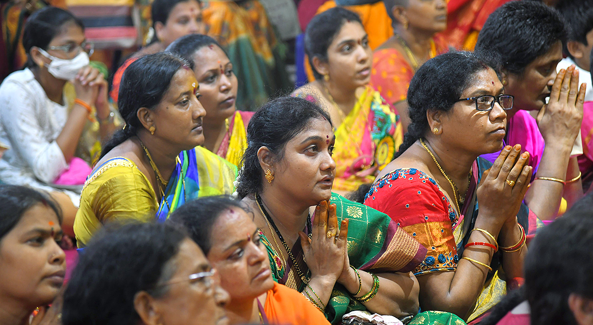 Shakambari_20Utsavalu_20Started_20in_20Vijayawada-2.jpg 2