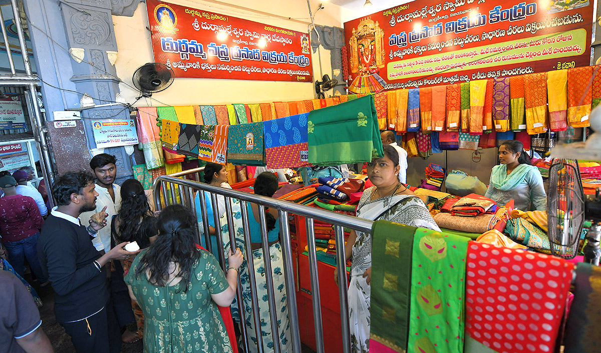Shakambari_20Utsavalu_20Started_20in_20Vijayawada-24.jpg 24