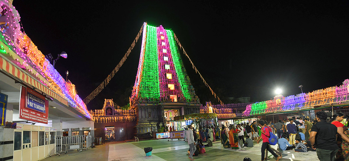 Shakambari_20Utsavalu_20Started_20in_20Vijayawada-38.jpg 38