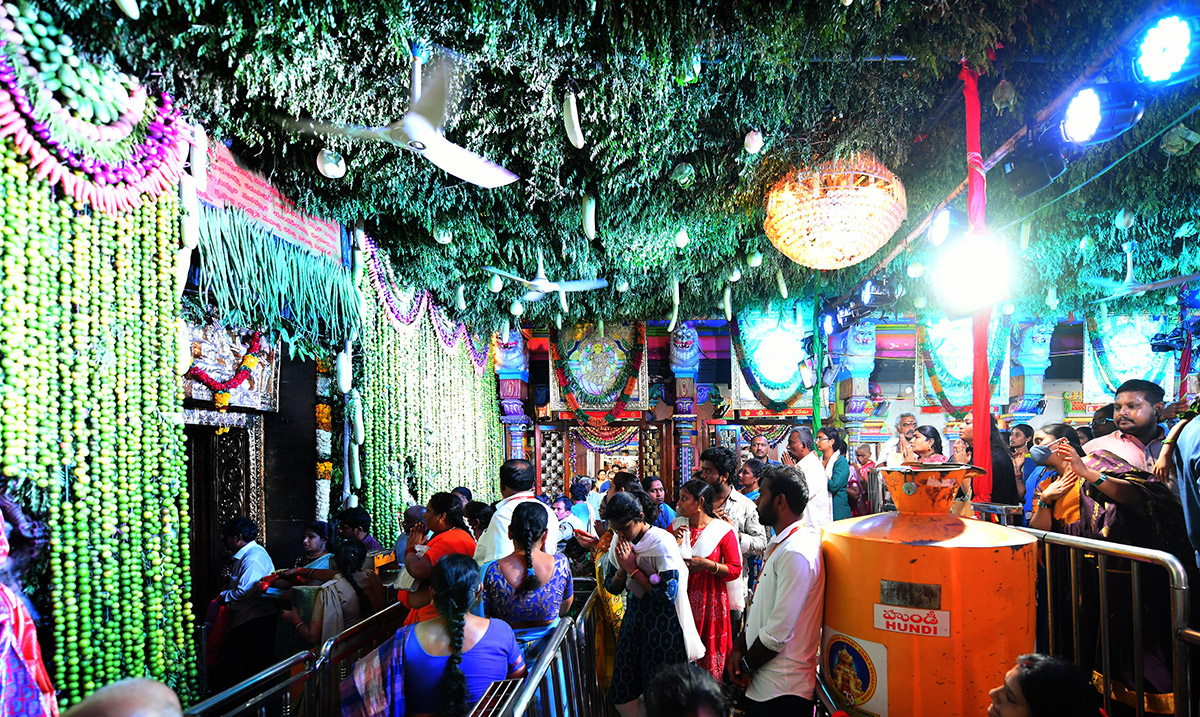 Shakambari_20Utsavalu_20Started_20in_20Vijayawada-39.jpg 39