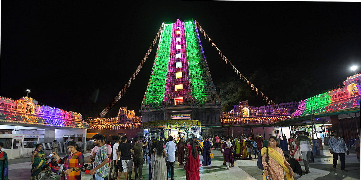Shakambari_20Utsavalu_20Started_20in_20Vijayawada-41.jpg 41