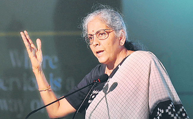 NIRMALA-SITHARAMAN.gif