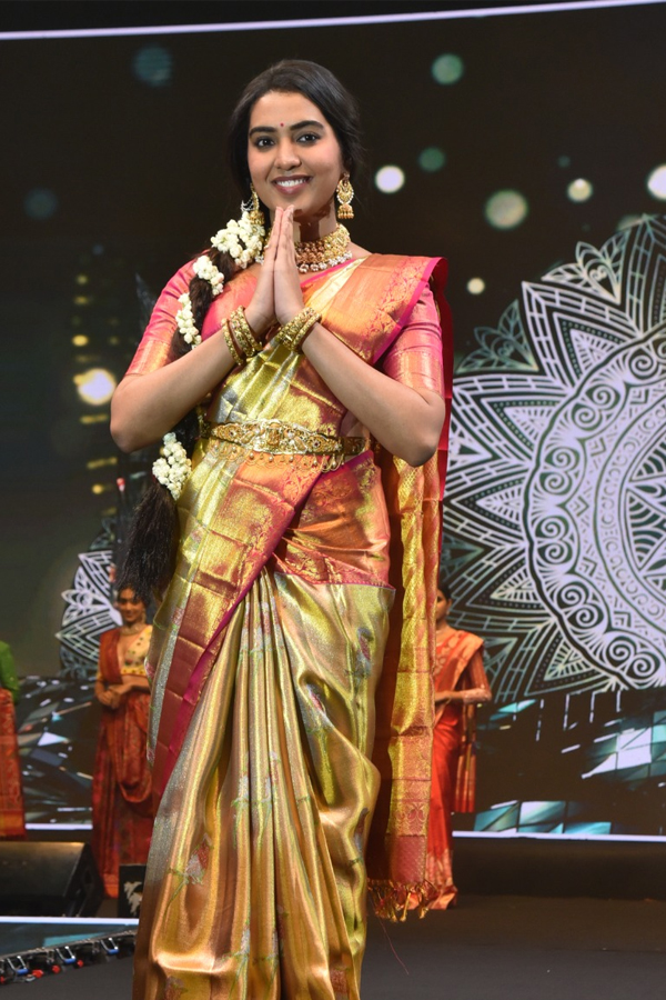 Vysya_20Limelight_20Awards_20In_20JRC_20Convention_20Centre_20Hyderabad_20Photos-02.jpg 2