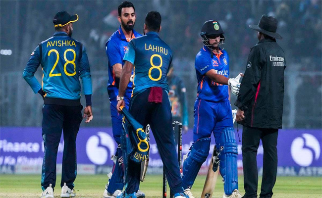 india-vs-srilanka.jpg