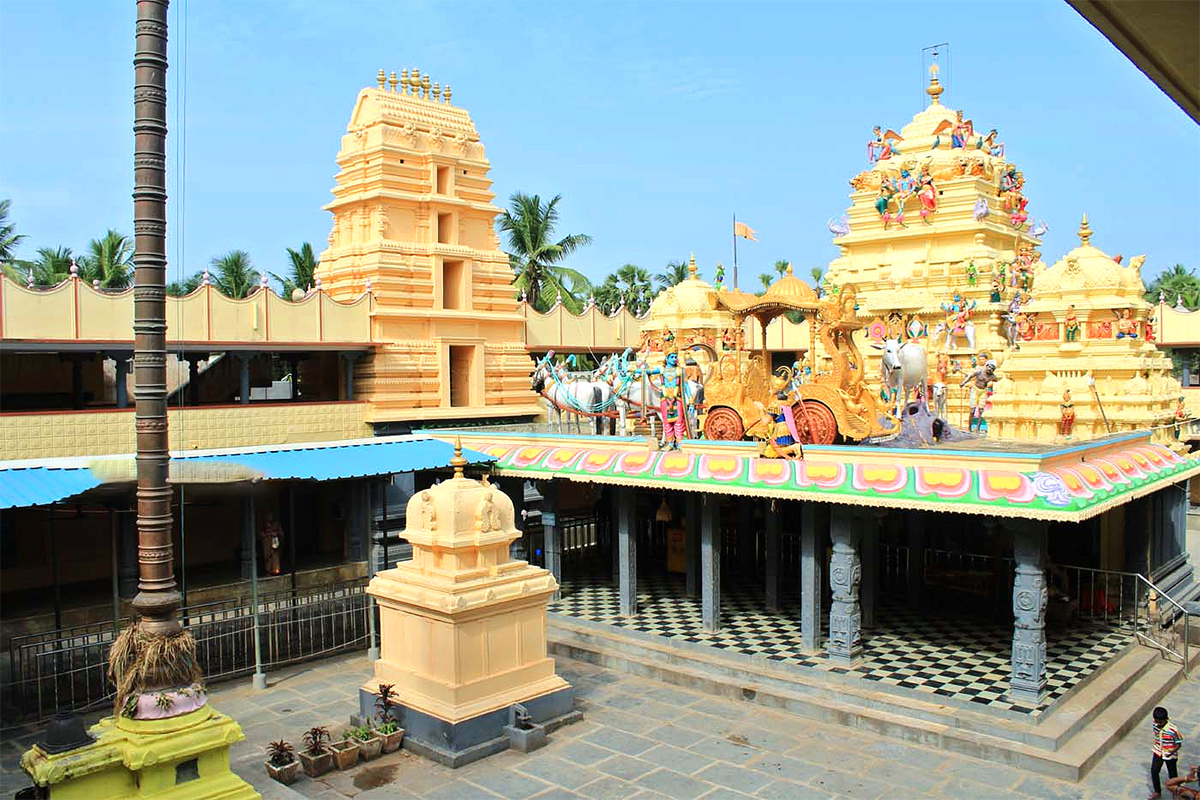 Appanapalli-Temple.jpg 4