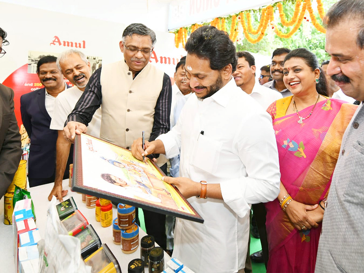 CM_20Jagan_20Chittoor_20Tour_20Photos_12.jpg 19