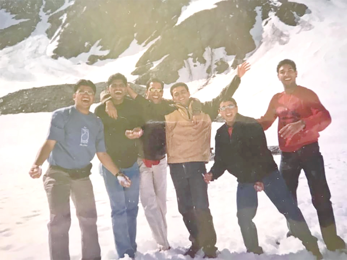 InPics_20Former_20Team_20India_20Cricketer_20VVS_20Laxman_20Rare_20And_20Unseen_20Photos_20Gallery-15.jpg 14