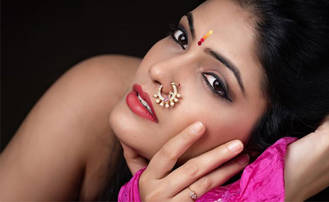 actress-kalpika-ganesh-04.jpg 4